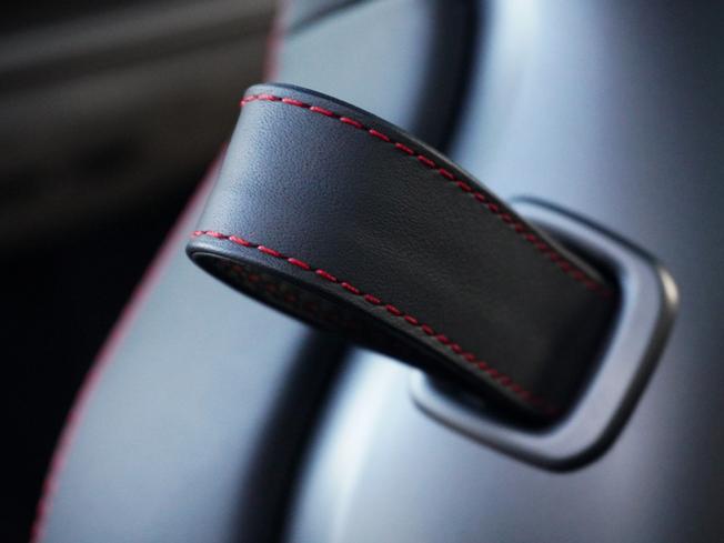 PORSCHE 911 Photo 27