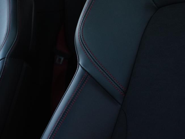 PORSCHE 911 Photo 33