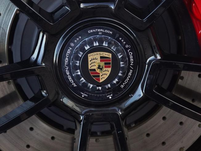 PORSCHE 911 Photo 41