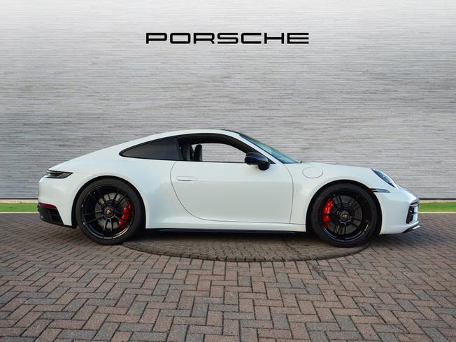 PORSCHE 911 Photo 5