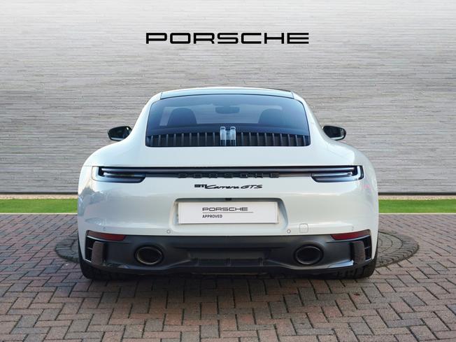 PORSCHE 911 Photo 7