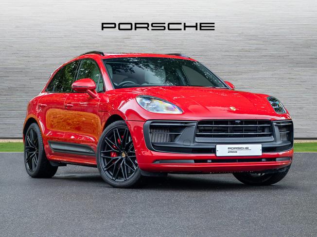 PORSCHE Macan Photo 1