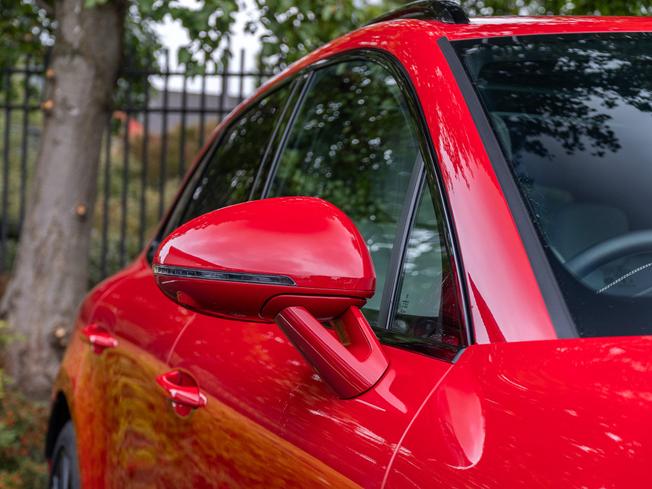 PORSCHE Macan Photo 32