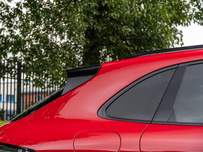 PORSCHE Macan Photo 37