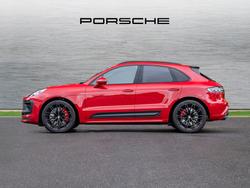 PORSCHE Macan Photo 5