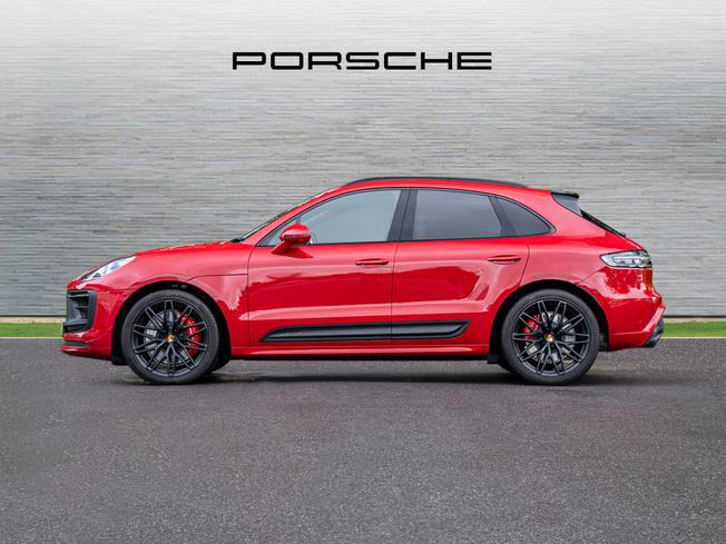 PORSCHE Macan Photo 5