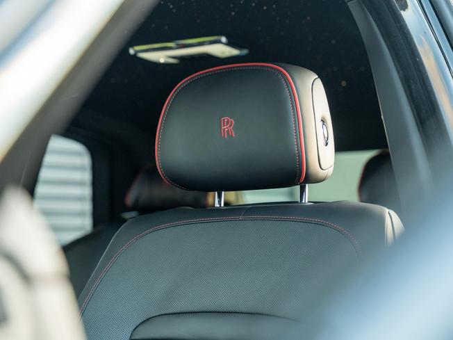 Rolls-Royce Cullinan Photo 28
