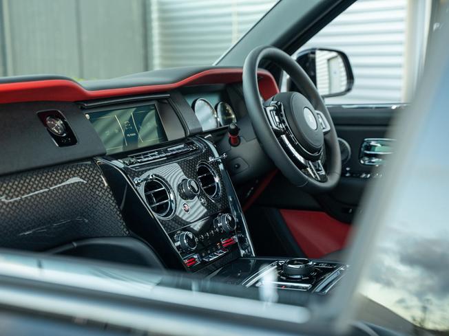 Rolls-Royce Cullinan Photo 29