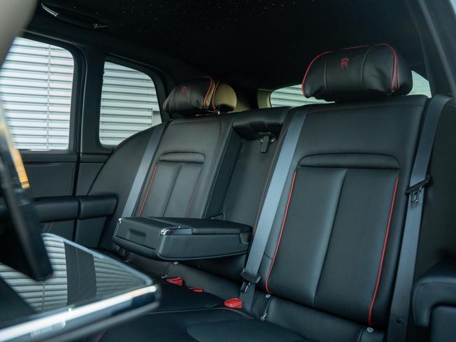 Rolls-Royce Cullinan Photo 31