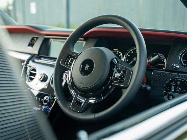 Rolls-Royce Cullinan Photo 39