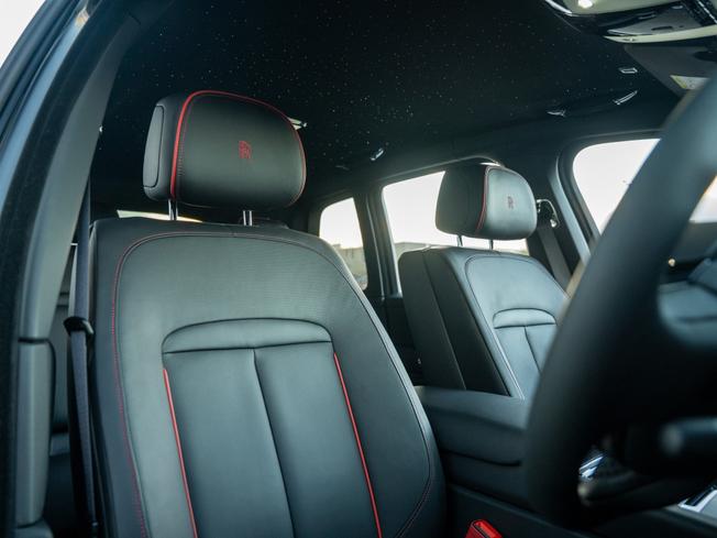 Rolls-Royce Cullinan Photo 42