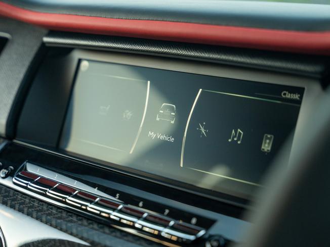 Rolls-Royce Cullinan Photo 45