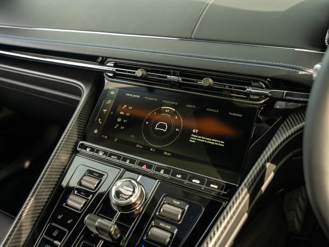 Aston Martin DB12 S Coupe Photo 13