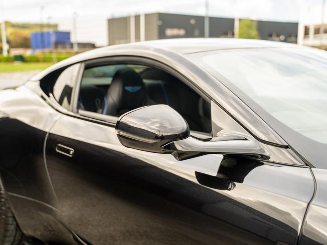 Aston Martin DB12 S Coupe Photo 36