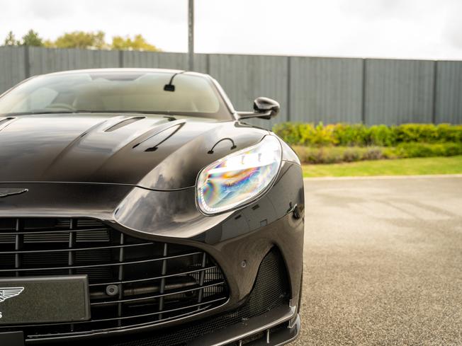 Aston Martin DB12 S Coupe Photo 42