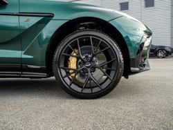 ASTON MARTIN Dbx Photo 4