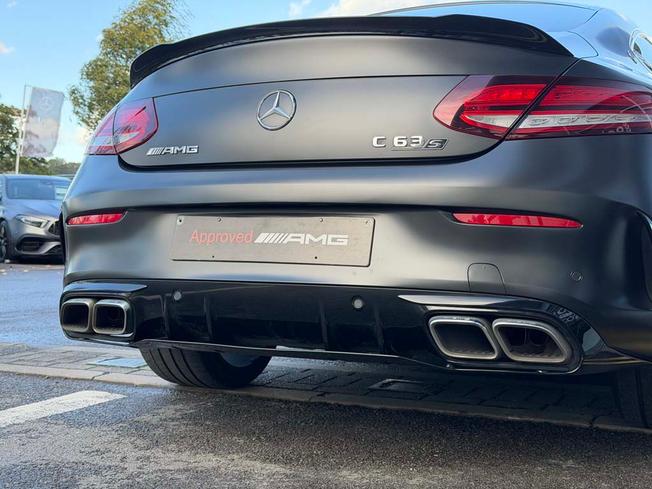 MERCEDES-BENZ C Class Photo 20