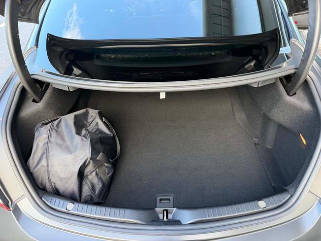 MERCEDES-BENZ C Class Photo 26