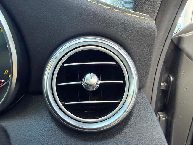 MERCEDES-BENZ C Class Photo 28
