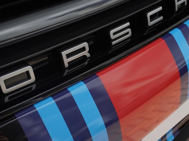 Porsche 911 Photo 37