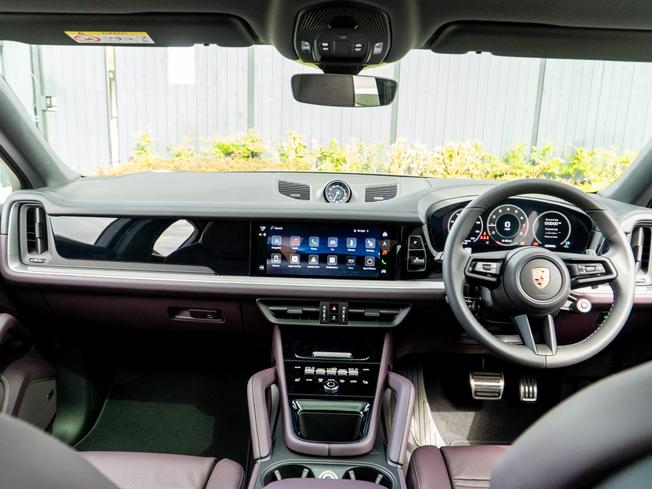 PORSCHE Cayenne Photo 12
