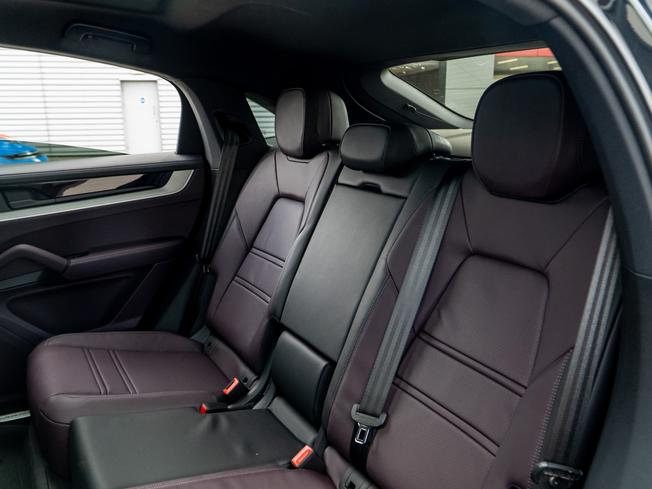 PORSCHE Cayenne Photo 14