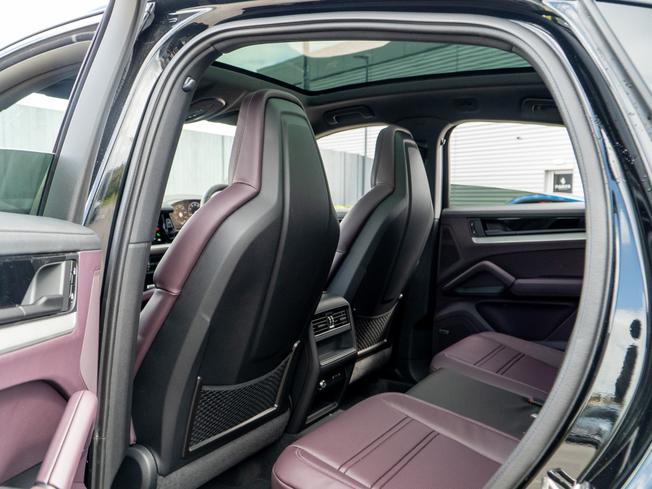 PORSCHE Cayenne Photo 19