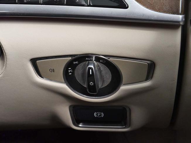MERCEDES-BENZ S Class Photo 15