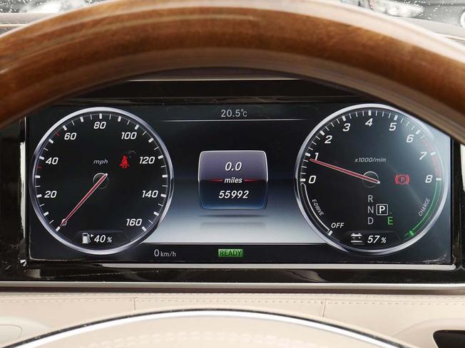 MERCEDES-BENZ S Class Photo 4