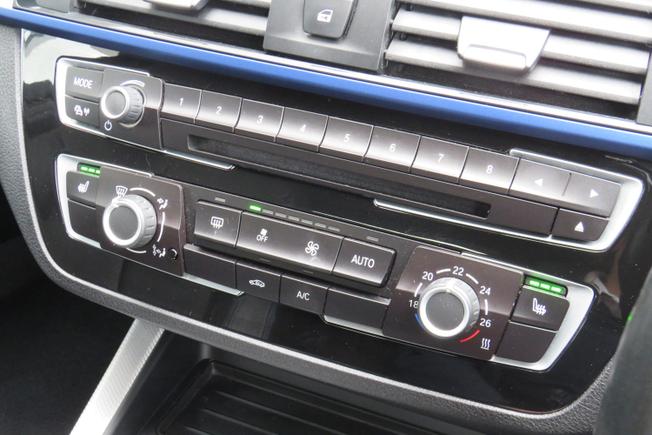 BMW 1 Series Photo 16