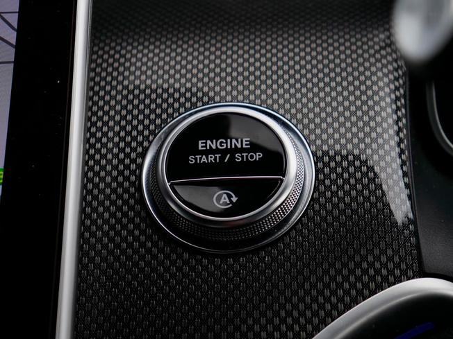 MERCEDES-BENZ Glc Photo 19