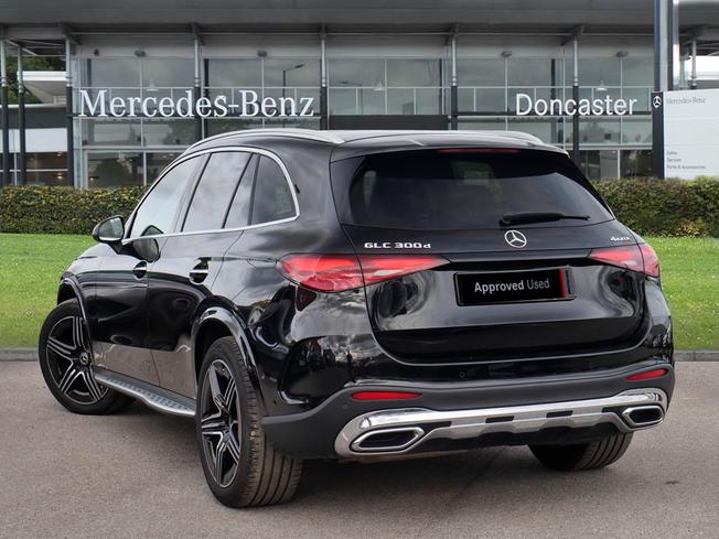 MERCEDES-BENZ Glc Photo 2