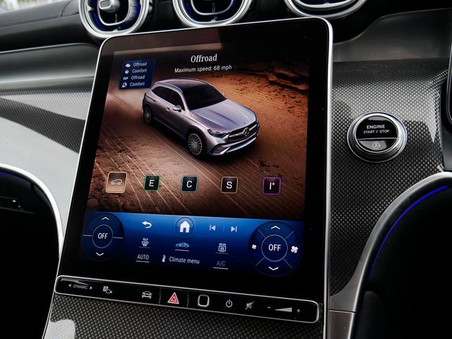 MERCEDES-BENZ Glc Photo 28
