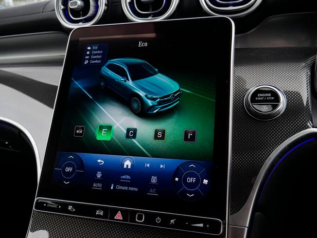 MERCEDES-BENZ Glc Photo 29