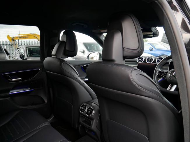 MERCEDES-BENZ Glc Photo 37