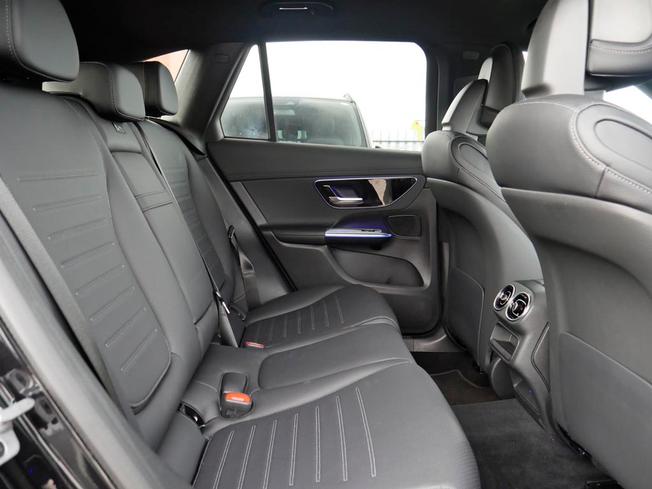 MERCEDES-BENZ Glc Photo 8
