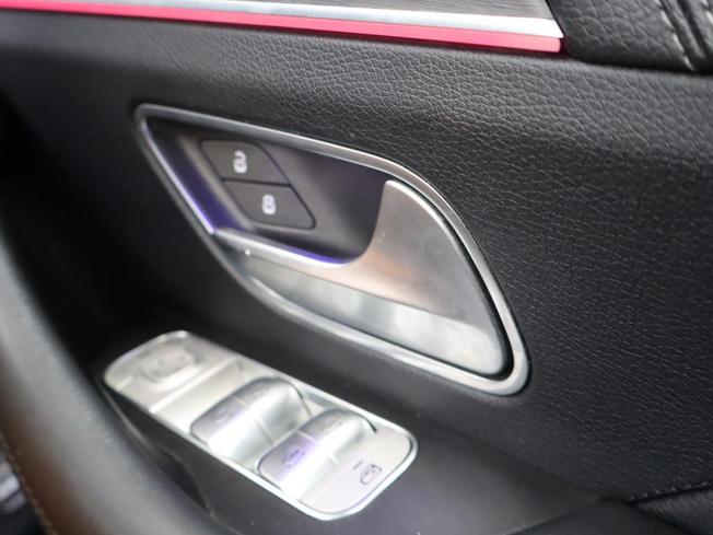 MERCEDES-BENZ Gle Photo 30