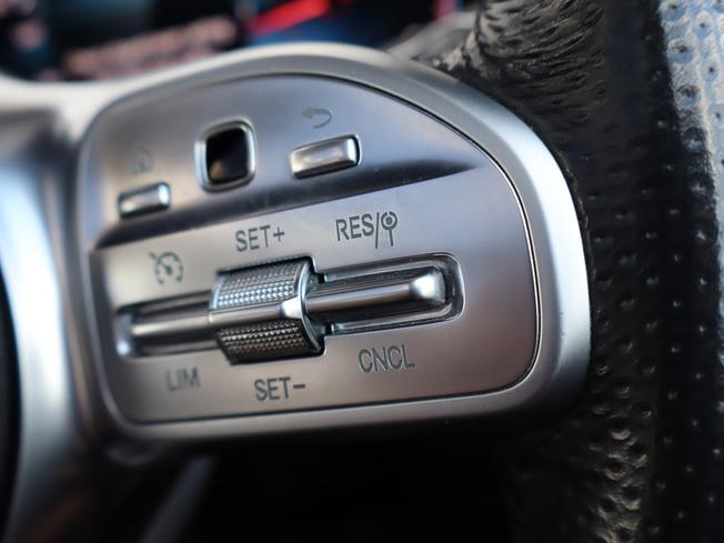 MERCEDES-BENZ Gle Photo 33