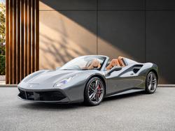FERRARI 488 Photo 2