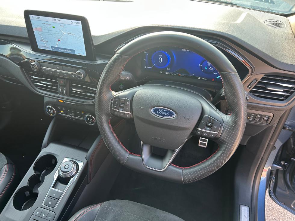 Ford Kuga Photo 202a0bf1-c39f-405f-9714-8b6d1495893c.jpeg