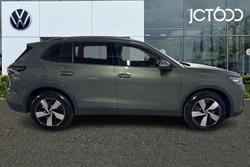 VOLKSWAGEN  Tiguan Photo 4