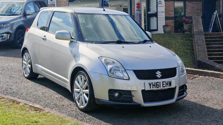 Used Suzuki Swift YH61EHW 1