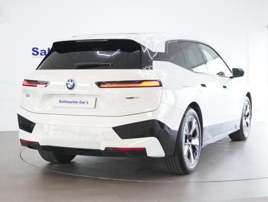 BMW iX Photo 205614a8-870e-46cc-bdee-8fc5557da0ff.jpg