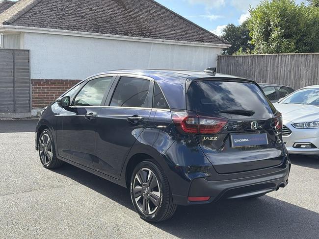 Honda Jazz Photo 20625920-eb68-4230-9919-e40f3f9adaa9.jpg