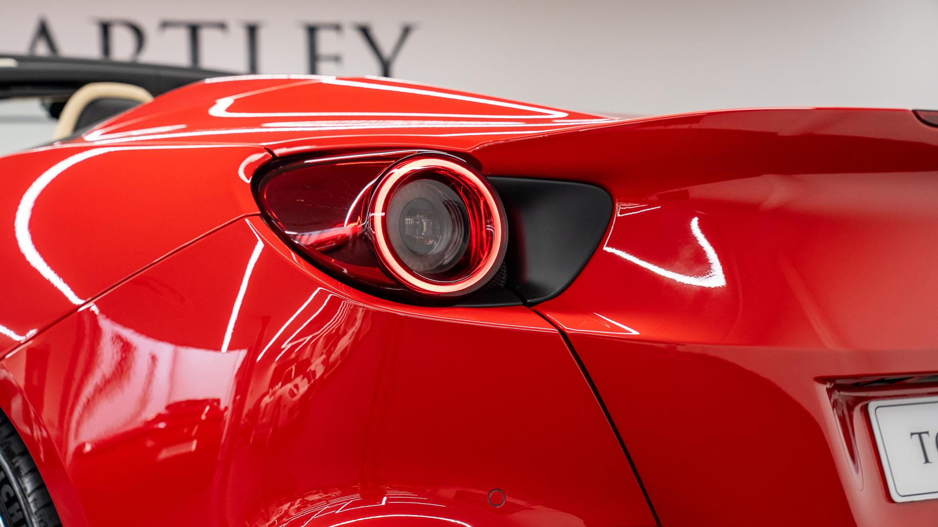 Ferrari Portofino Photo 2065a6c6-b691-49c0-86de-e199ffbfa7fe.jpg
