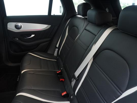 Mercedes-Benz GLC Photo 20669657-f50f-451e-917d-dbf71baa9e99.jpg