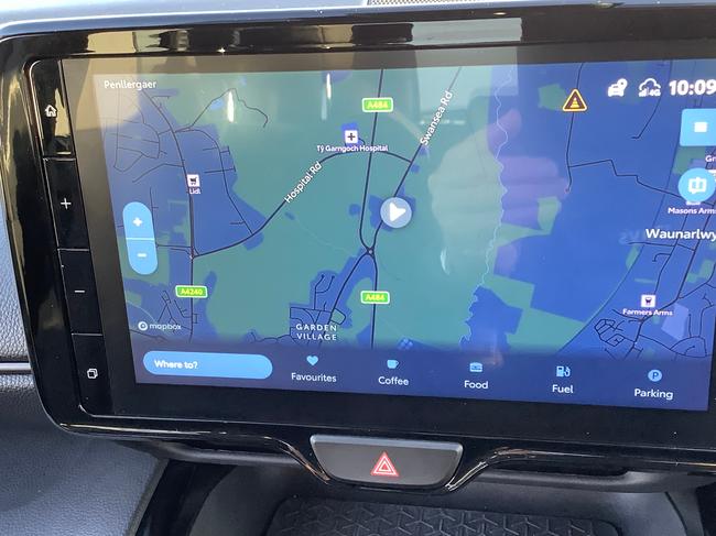 Toyota Yaris Cross Photo 20aca01a-f412-49bc-b58b-eaa58580f2c2.JPG