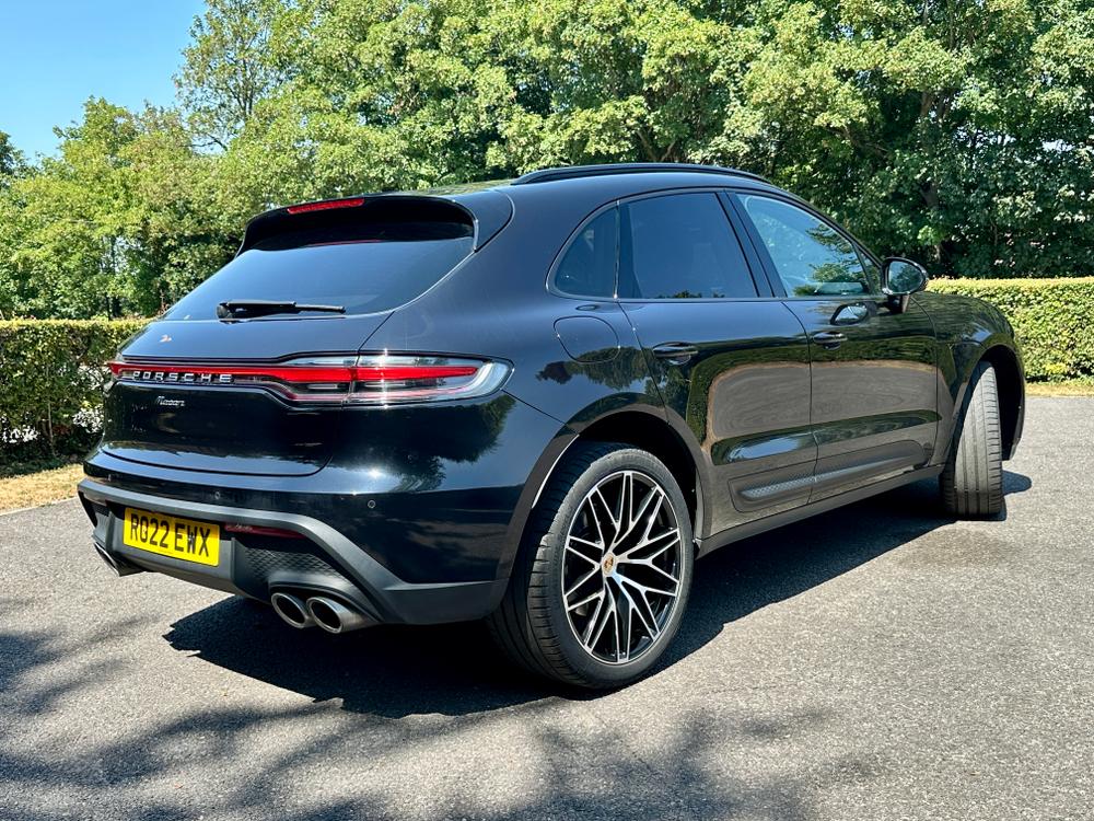 Used Porsche Macan RO22EWX 4