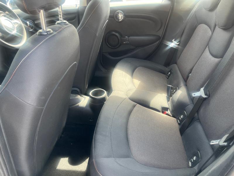 Used MINI Cooper YH67DZA 11