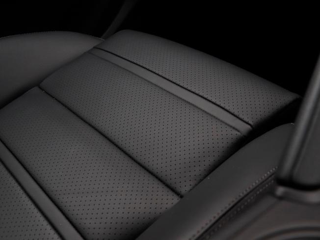 PORSCHE Cayenne Photo 9